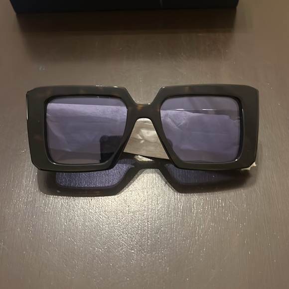 Prada PR 23YS - Picture 6 of 8